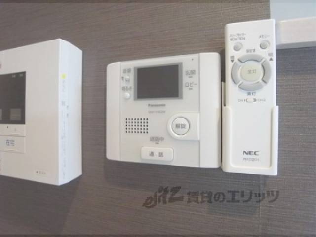 モニタ付インターホン