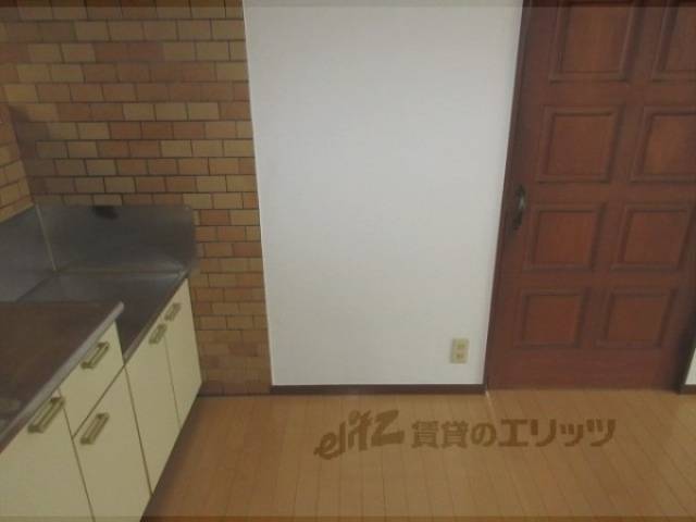冷蔵庫置場