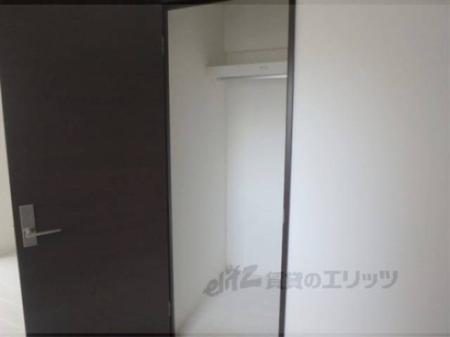 収納　ウォークインクローゼット