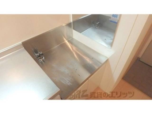 キッチン　コンロ置場