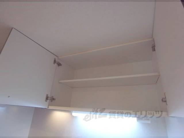 キッチン上部収納