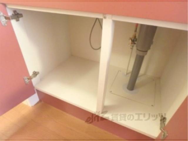 キッチン　下部収納