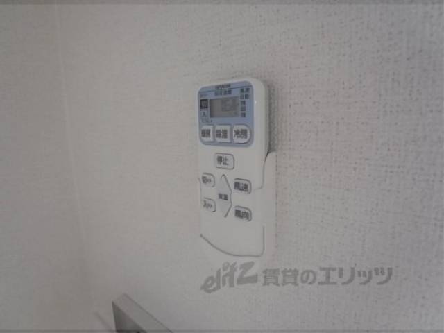 エアコンリモコン