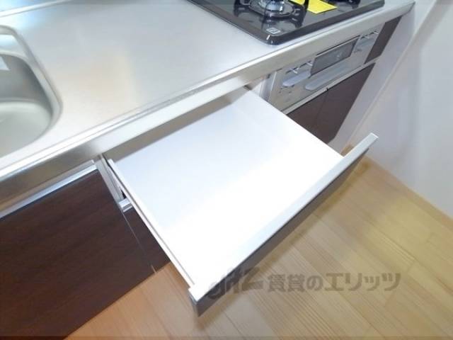 キッチン　下部棚