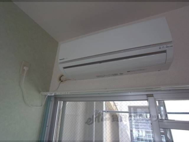 エアコン　夏場には欠かせません