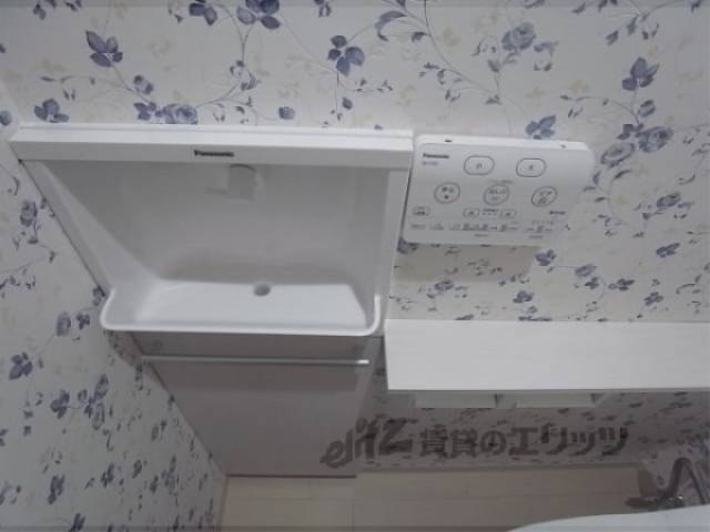トイレ　手洗い場