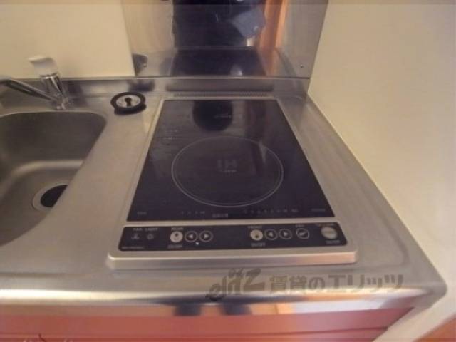 キッチン　電気コンロ