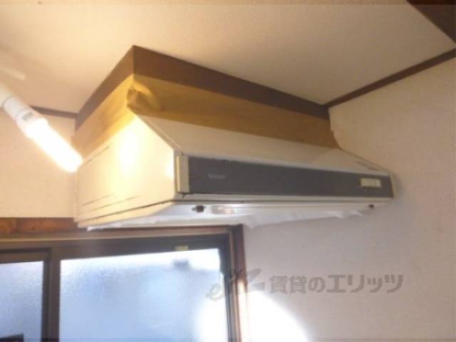 キッチン　換気扇