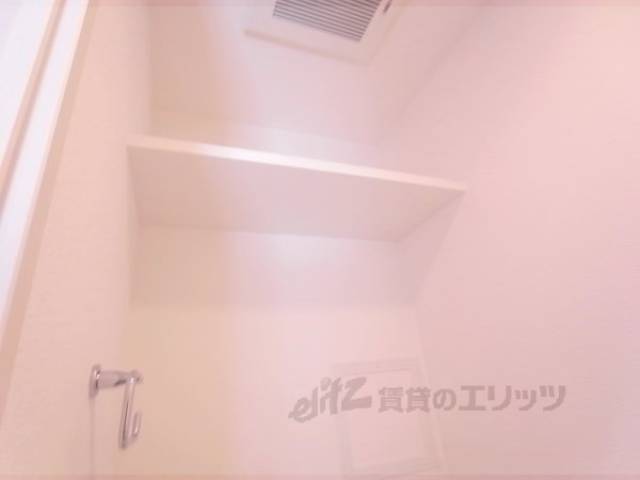 洗濯機置場　収納場所