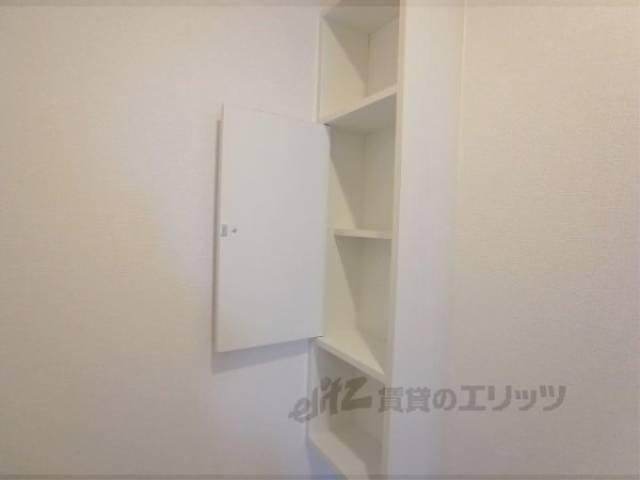 トイレ　トイレ内収納