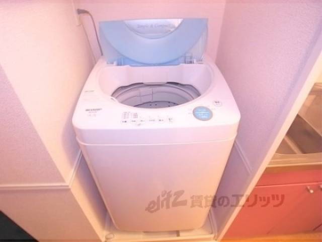 洗濯機置場　洗濯機