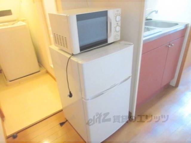 冷蔵庫、電子レンジ