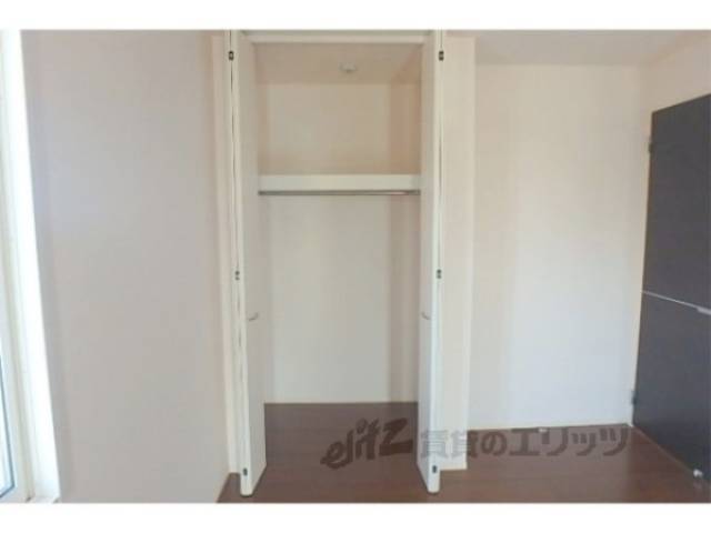 収納　洋室収納