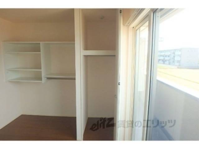 収納　洋室収納