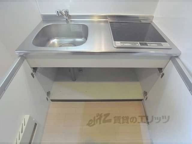 キッチン　収納