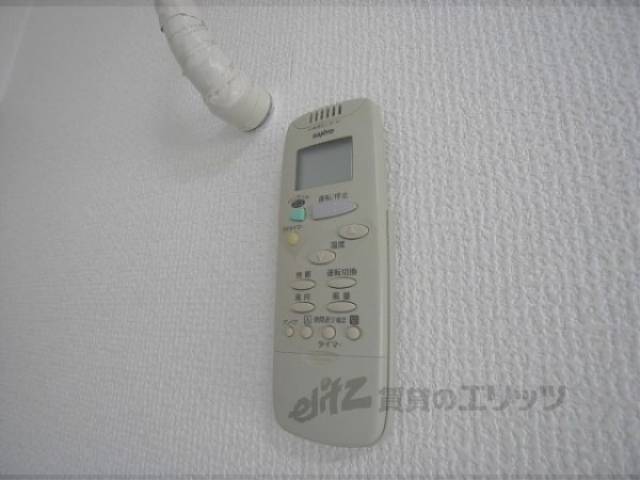 エアコン　エアコンリモコン