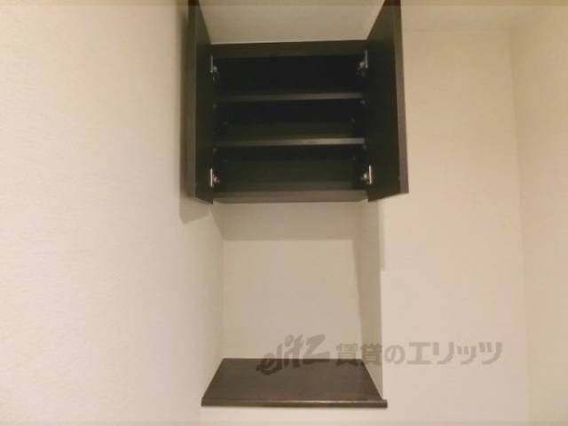 トイレ　収納