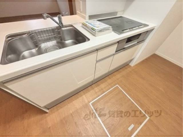 キッチン　下部収納
