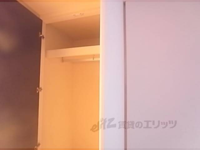 収納　上段