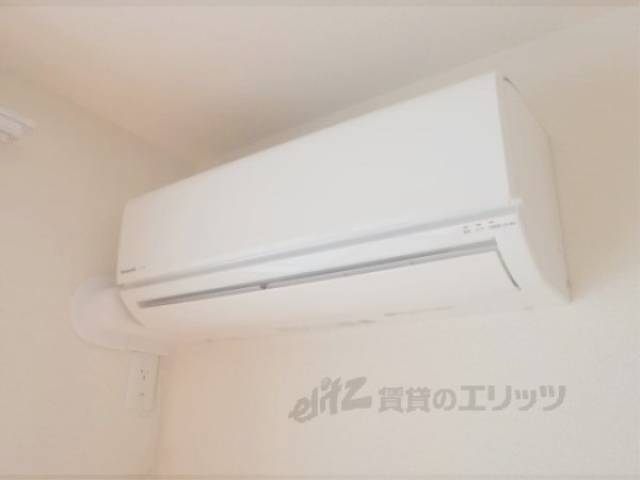 エアコン　エアコン