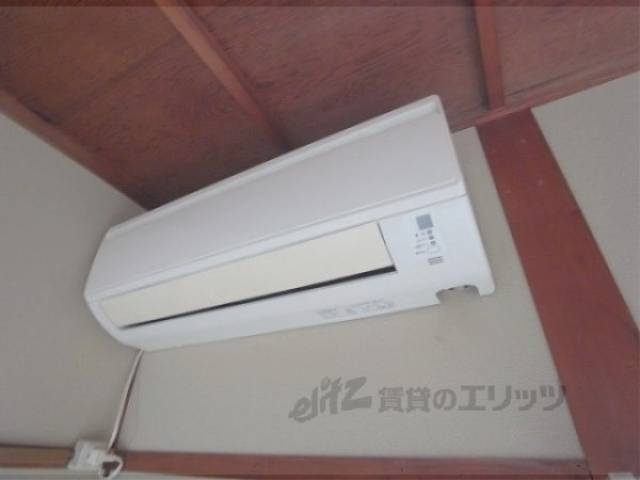 エアコン　２階和室
