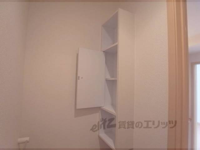 トイレ収納スペース