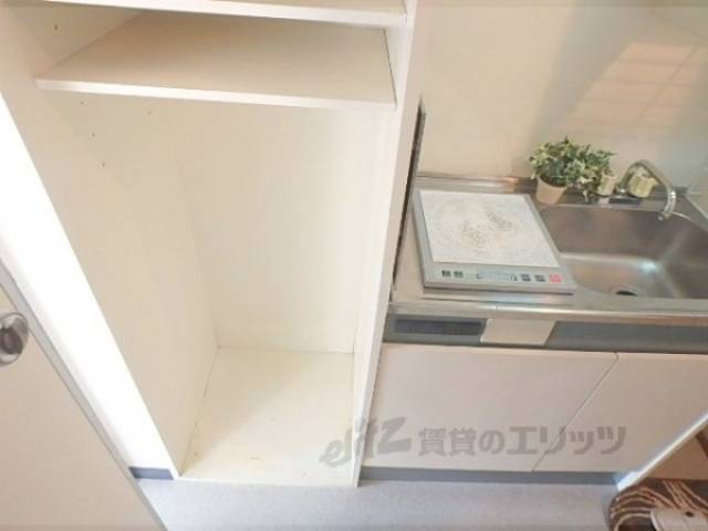 冷蔵庫置場