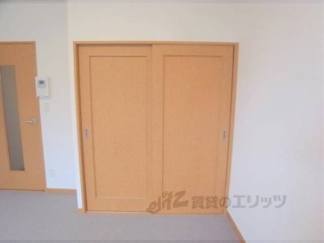 収納　修のスペース閉じた状態です。