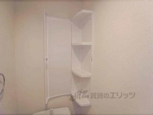トイレ　収納