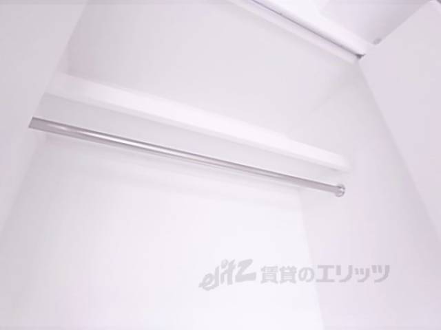 収納　上段