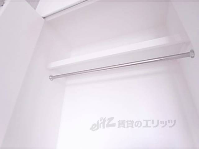 収納　上段