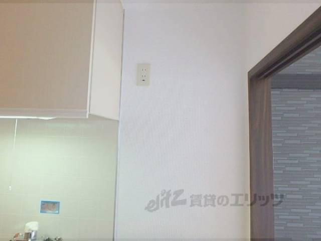 冷蔵庫置場　コンセント