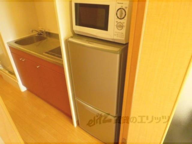 冷蔵庫、電子レンジ