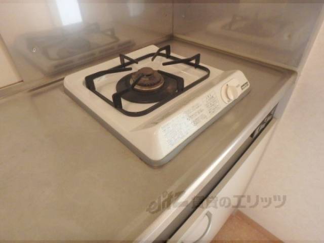 キッチン　コンロ