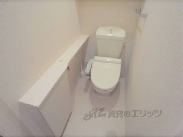 トイレ　同タイプマンションの写真です。