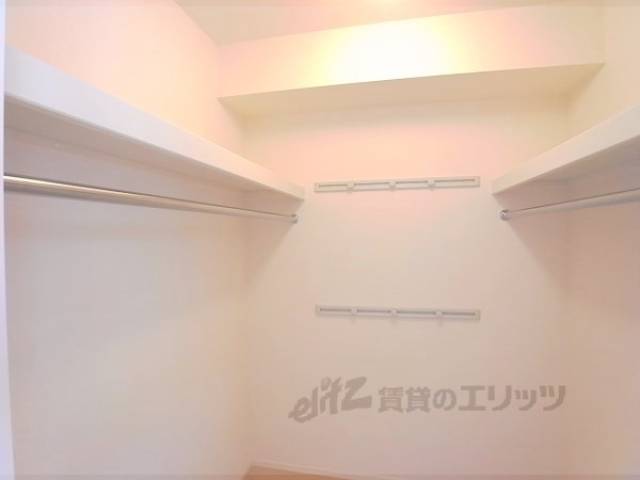 収納　ウォークイン