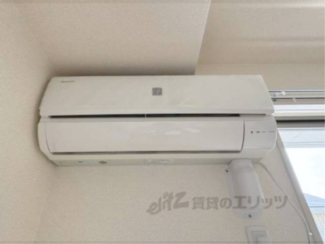 エアコン　リビング側