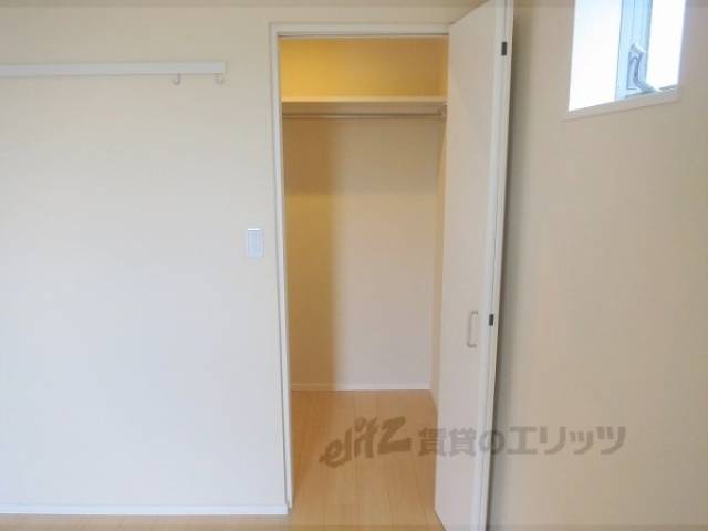 収納　ウォークインクローゼットです