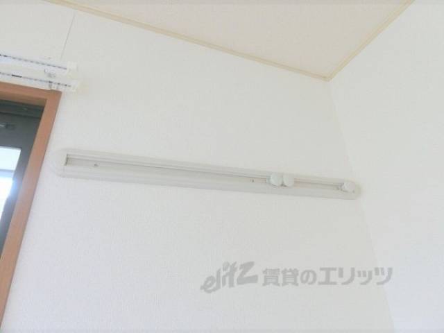 ハンガーラック