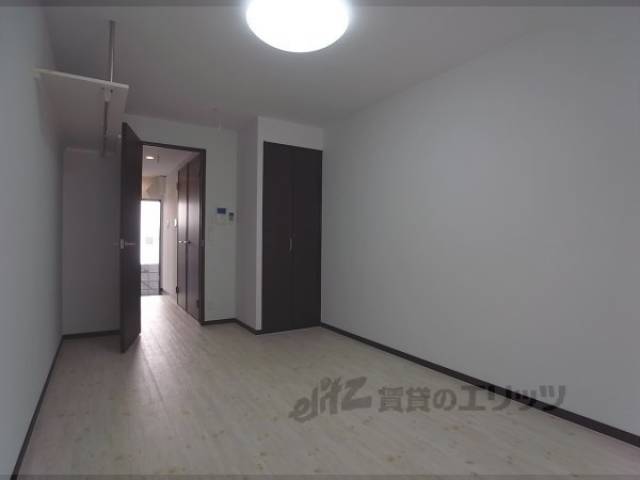 洋室　同タイプマンションの写真です。