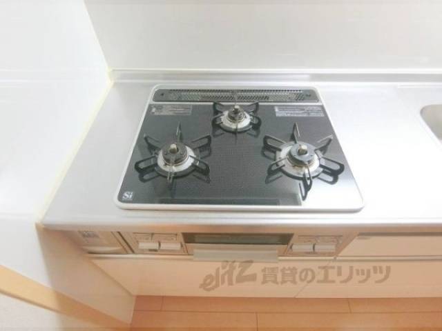 キッチン　コンロ