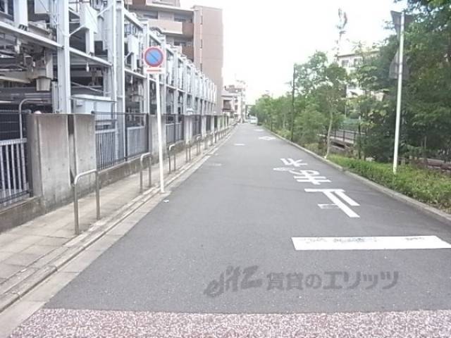 周辺道路