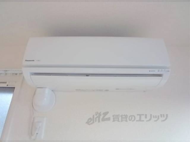 エアコン　エアコン