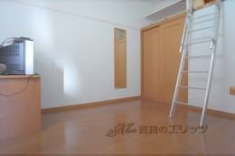 レオパレス高瀬川室内写真1
