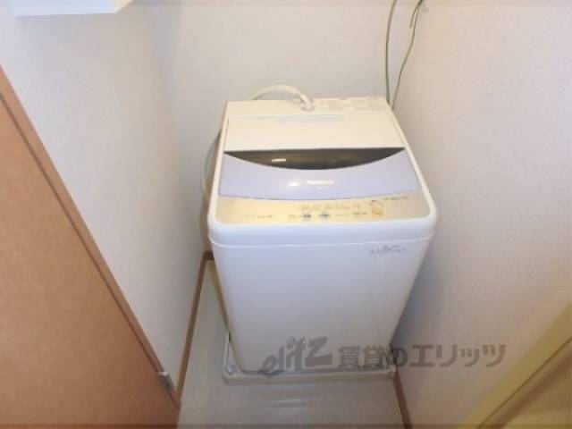 洗濯機置場　家具