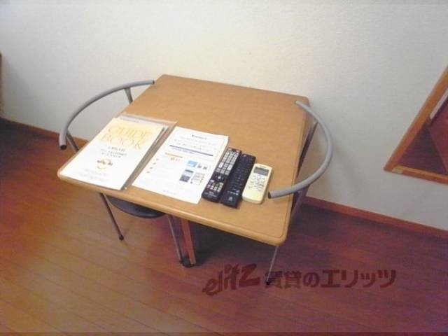テーブル