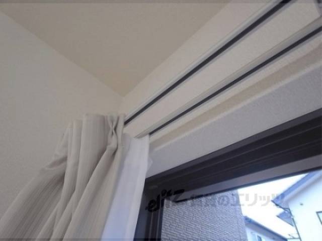 カーテンレール