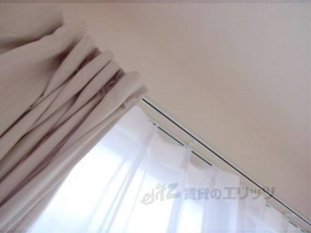 カーテンレール