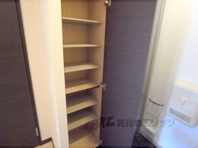 下駄箱　靴がたくさんあっても安心です。