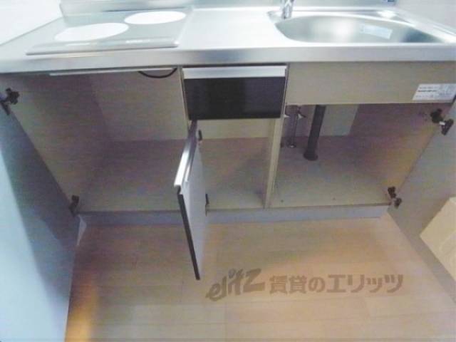 キッチン　収納